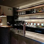 Tulipan Hotel Průhonice