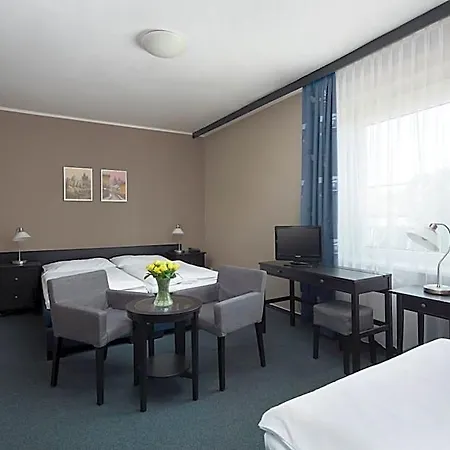 Hotel Tulipan Průhonice