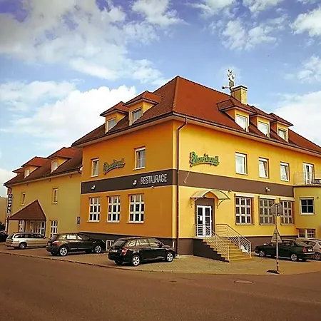 Hotel Tulipan Průhonice