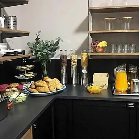 Tulipan 3* Prŭhonice