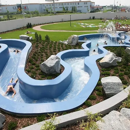 Tulipan Szálloda Prŭhonice